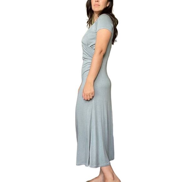 Vince Gray V Neck Maxi Sweater Dress Classic Short Sleeve Size Medium Knitted - Picture 3 of 11